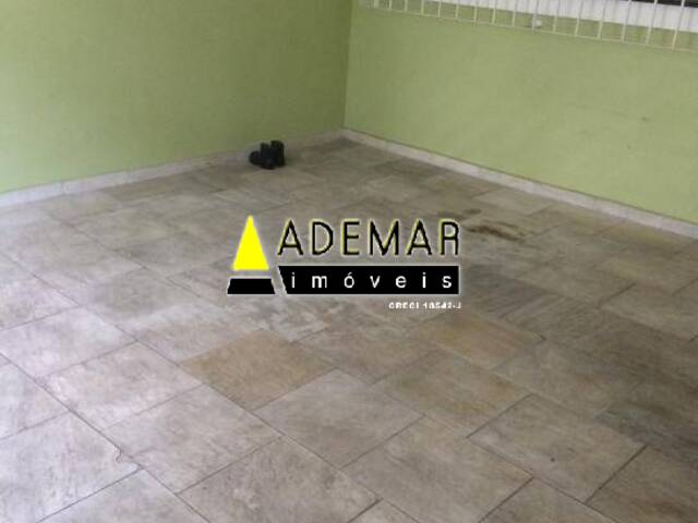 Sobrado para Venda em Diadema - 3