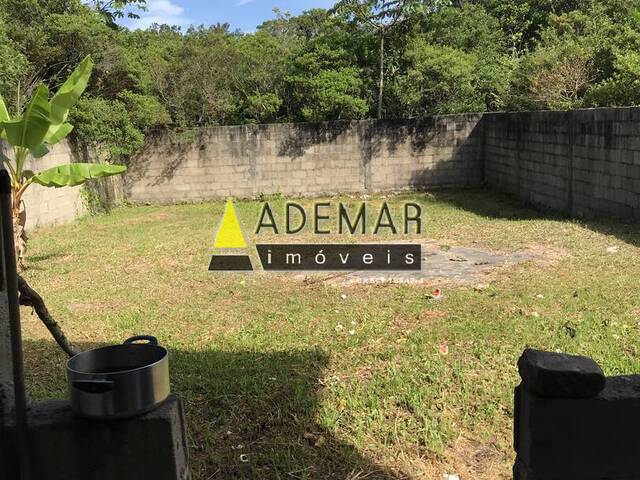 #2083 - Casa para Venda em Peruíbe - SP