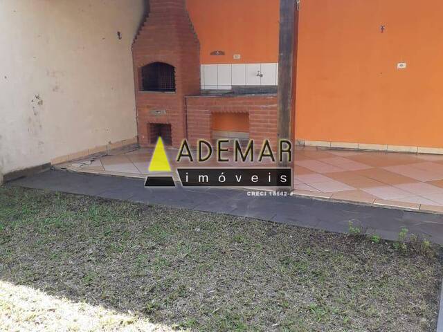 #2411 - Casa para Venda em Mongaguá - SP
