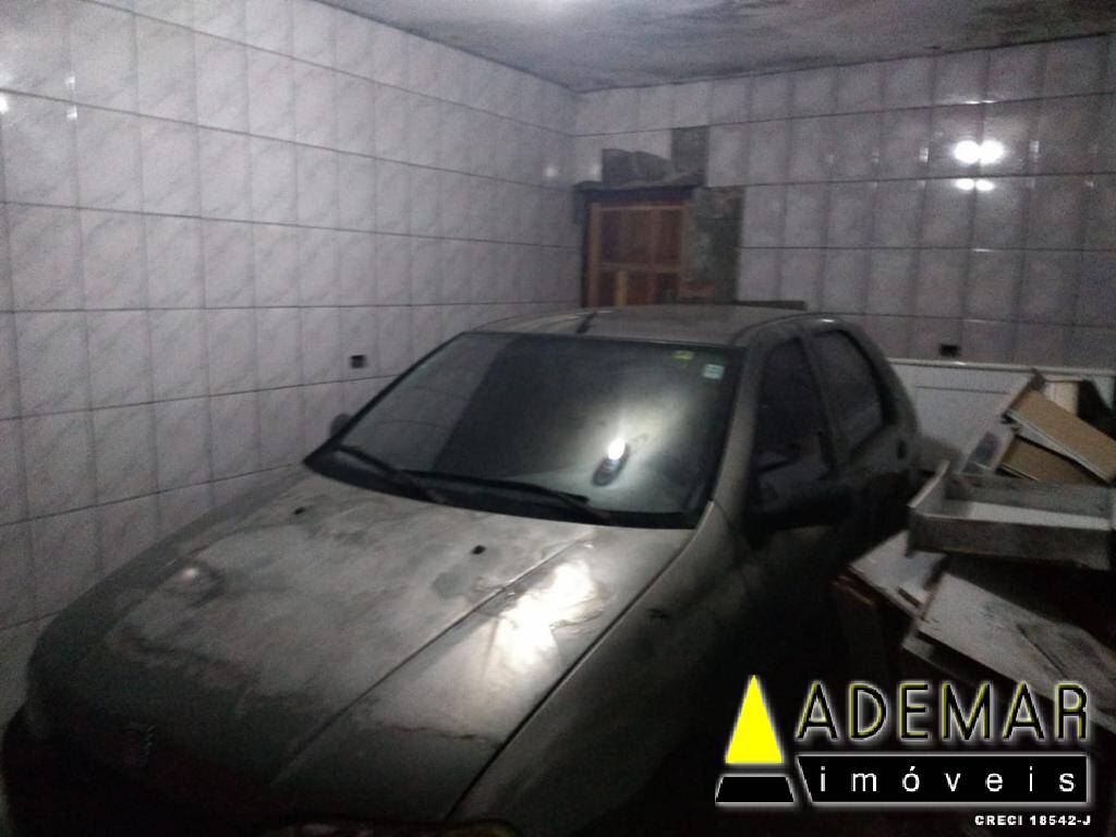 Casa à venda com 5 quartos, 125m² - Foto 13