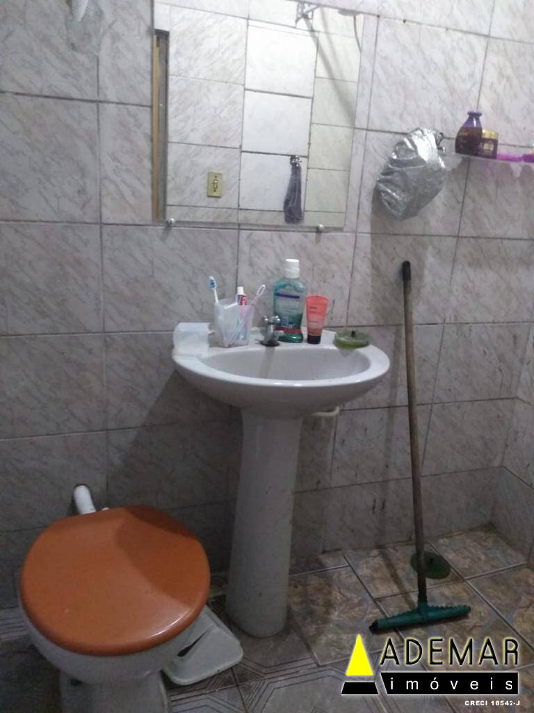 Casa à venda com 5 quartos, 125m² - Foto 18