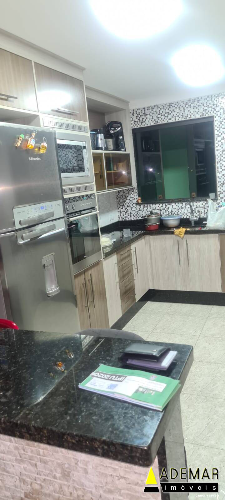 Casa à venda com 2 quartos, 50m² - Foto 14