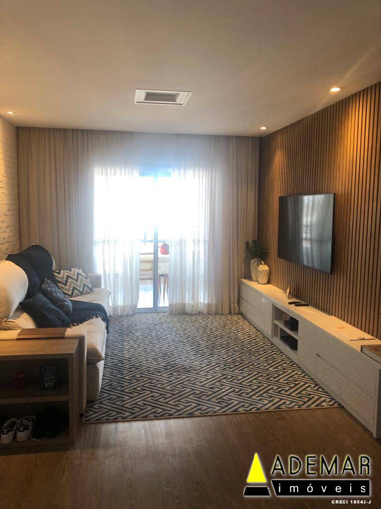 Apartamento à venda com 3 quartos, 91m² - Foto 13
