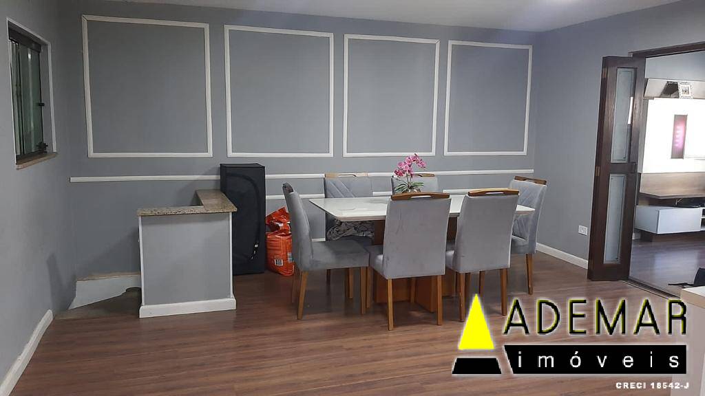 Casa, 3 quartos, 260 m² - Foto 1