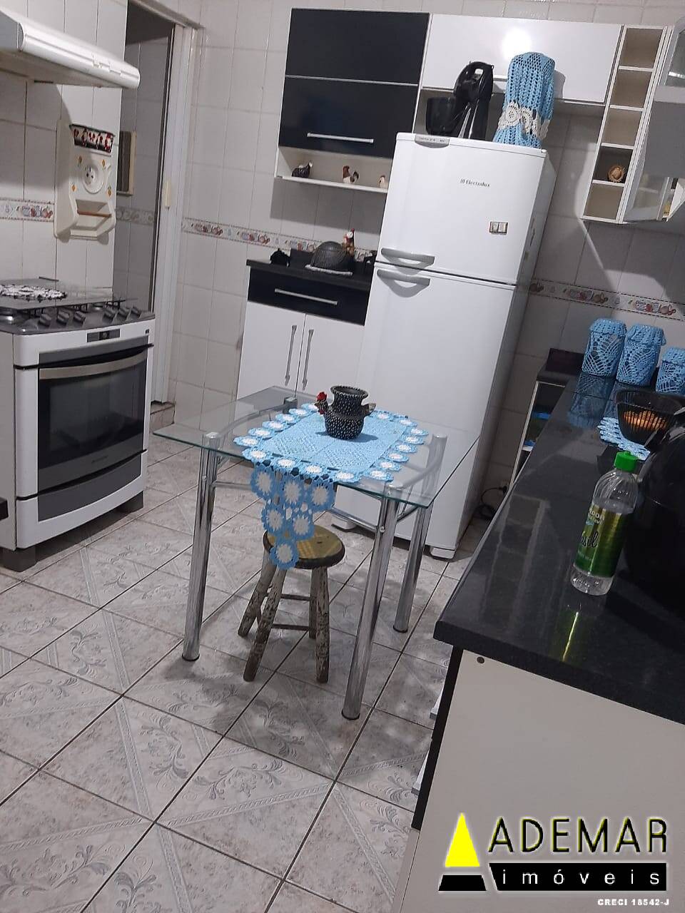 Casa, 2 quartos, 70 m² - Foto 1