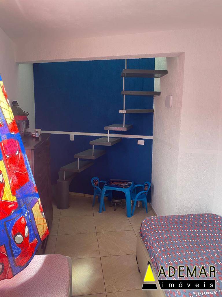 Casa à venda com 2 quartos, 125m² - Foto 14