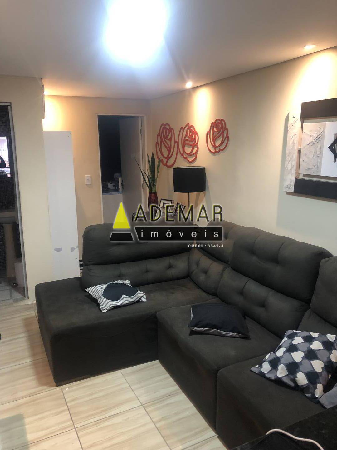 Casa, 4 quartos, 135 m² - Foto 1