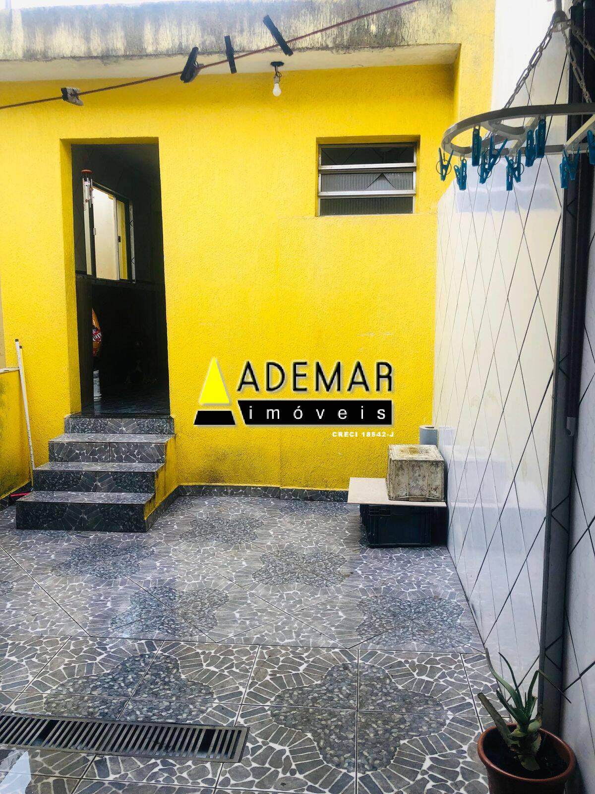 Casa à venda com 4 quartos, 110m² - Foto 14