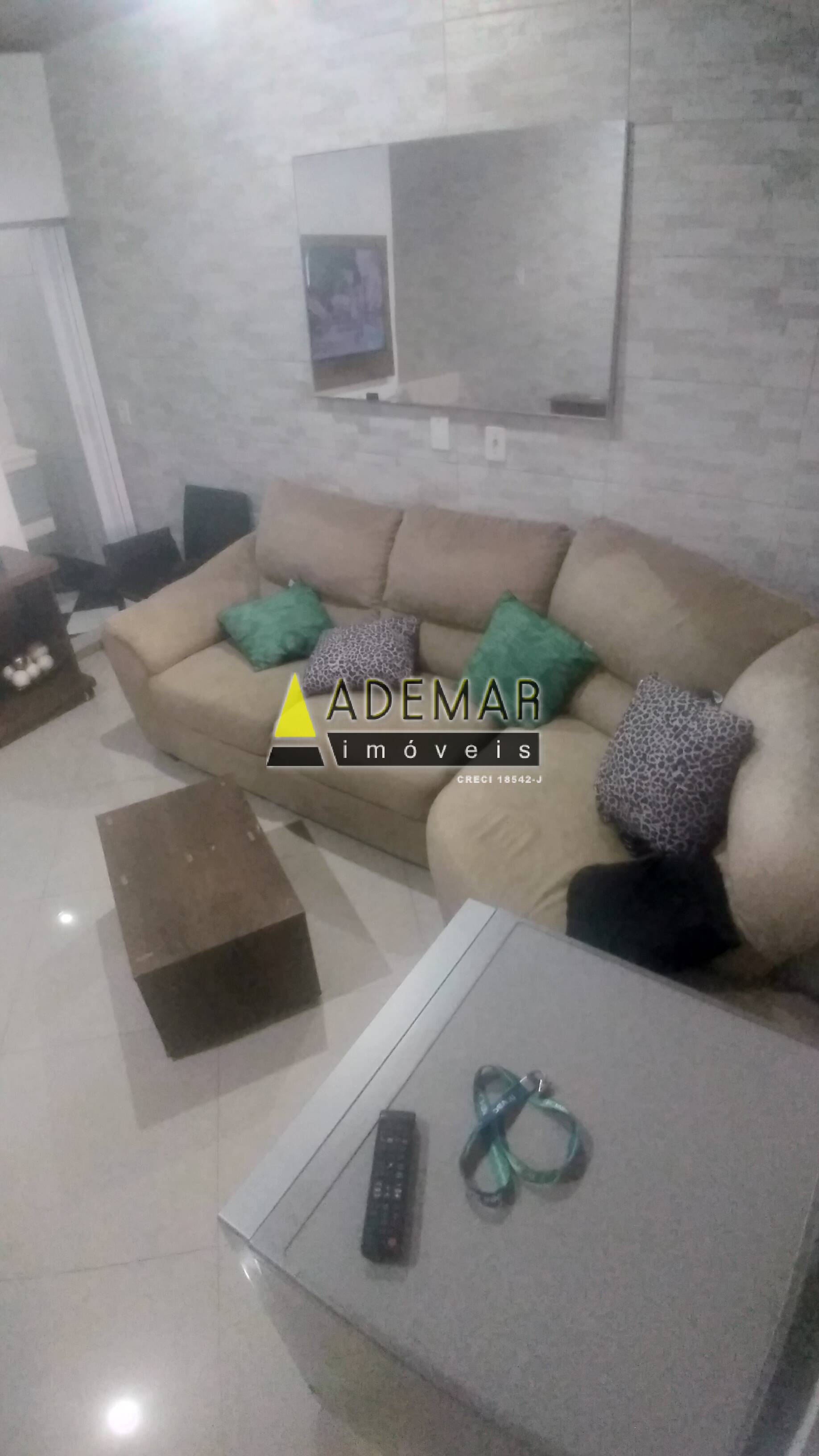 Casa, 3 quartos, 180 m² - Foto 1