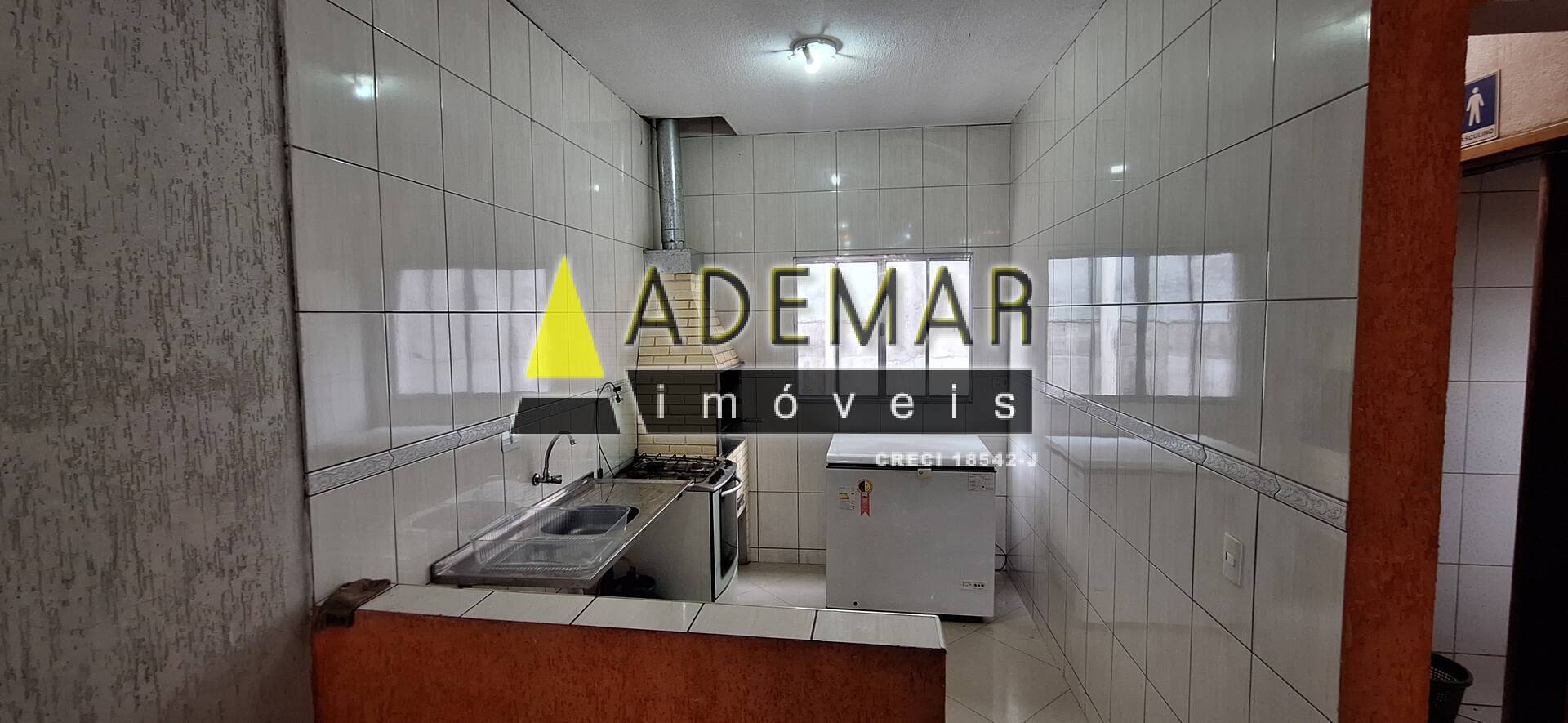 Casa à venda com 2 quartos - Foto 1