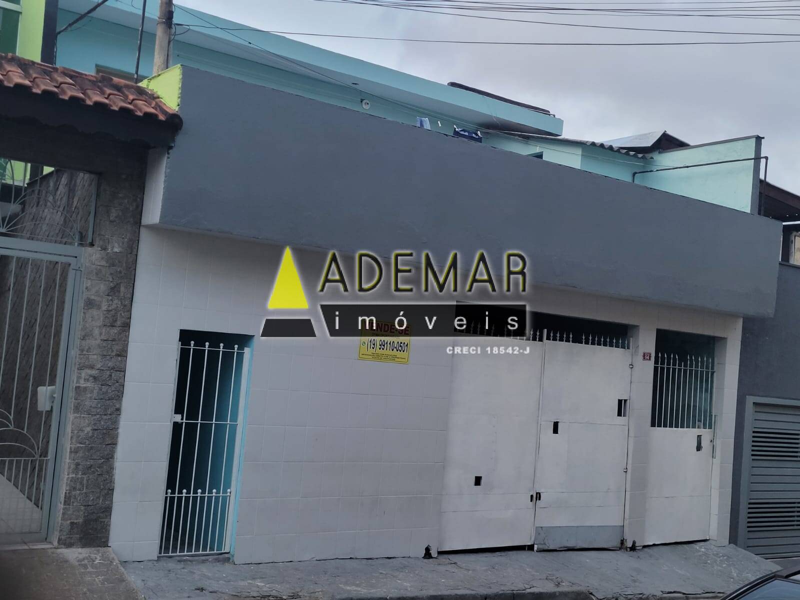 Casa à venda com 8 quartos, 200m² - Foto 6