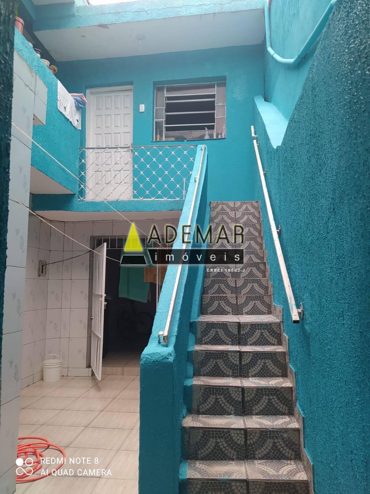 Casa à venda com 8 quartos, 200m² - Foto 10