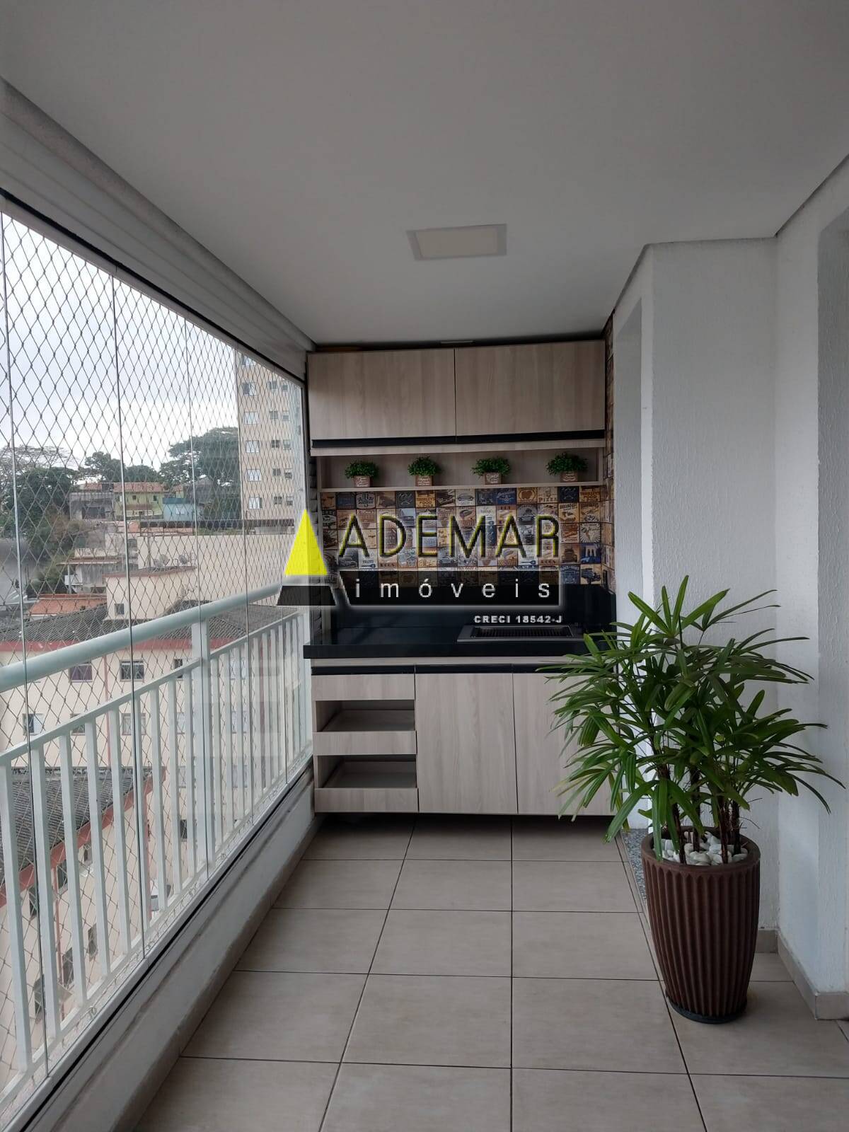 Apartamento à venda com 3 quartos - Foto 1