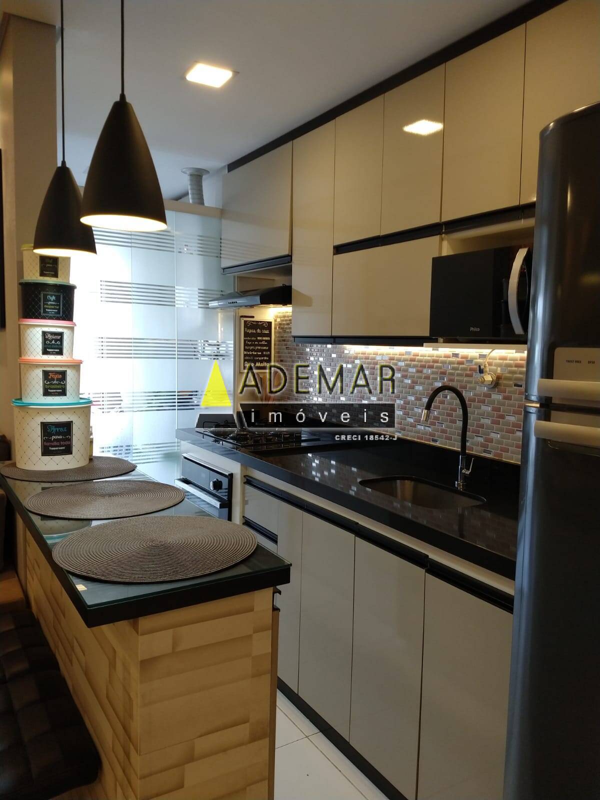 Apartamento à venda com 3 quartos - Foto 8