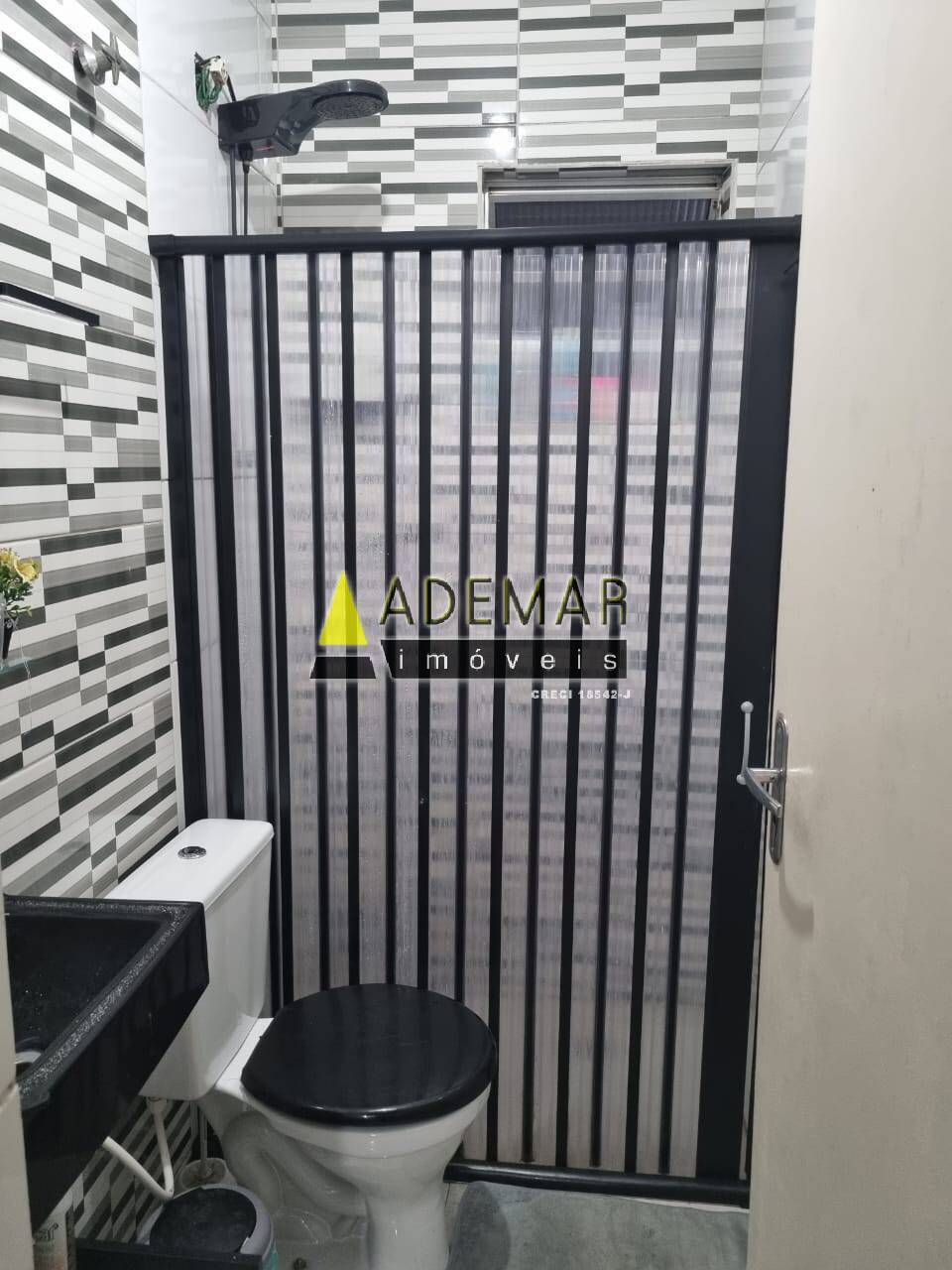 Casa à venda com 3 quartos, 140m² - Foto 8