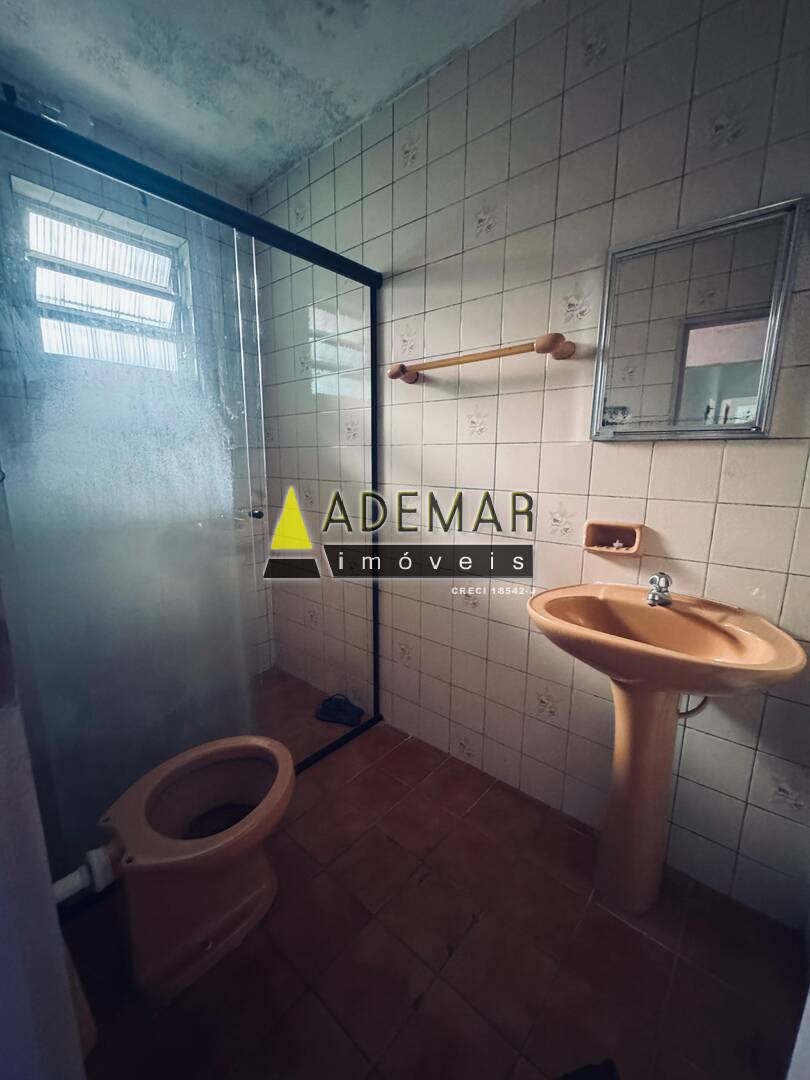 Casa à venda com 4 quartos, 250m² - Foto 13