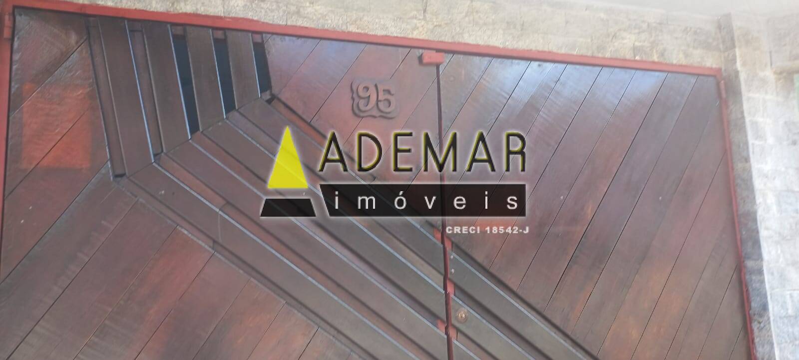 Casa à venda com 3 quartos, 180m² - Foto 14