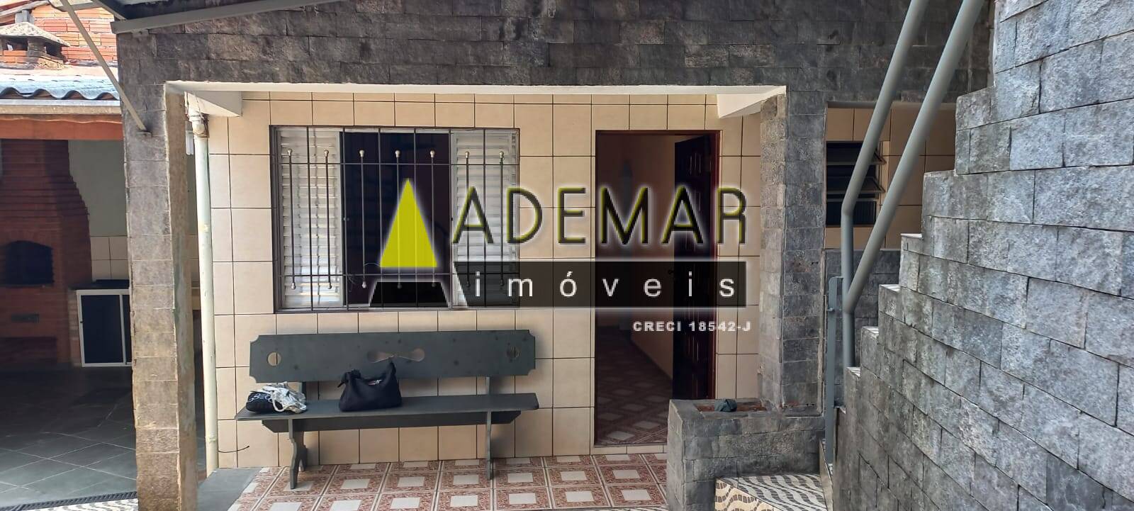Casa à venda com 3 quartos, 180m² - Foto 19