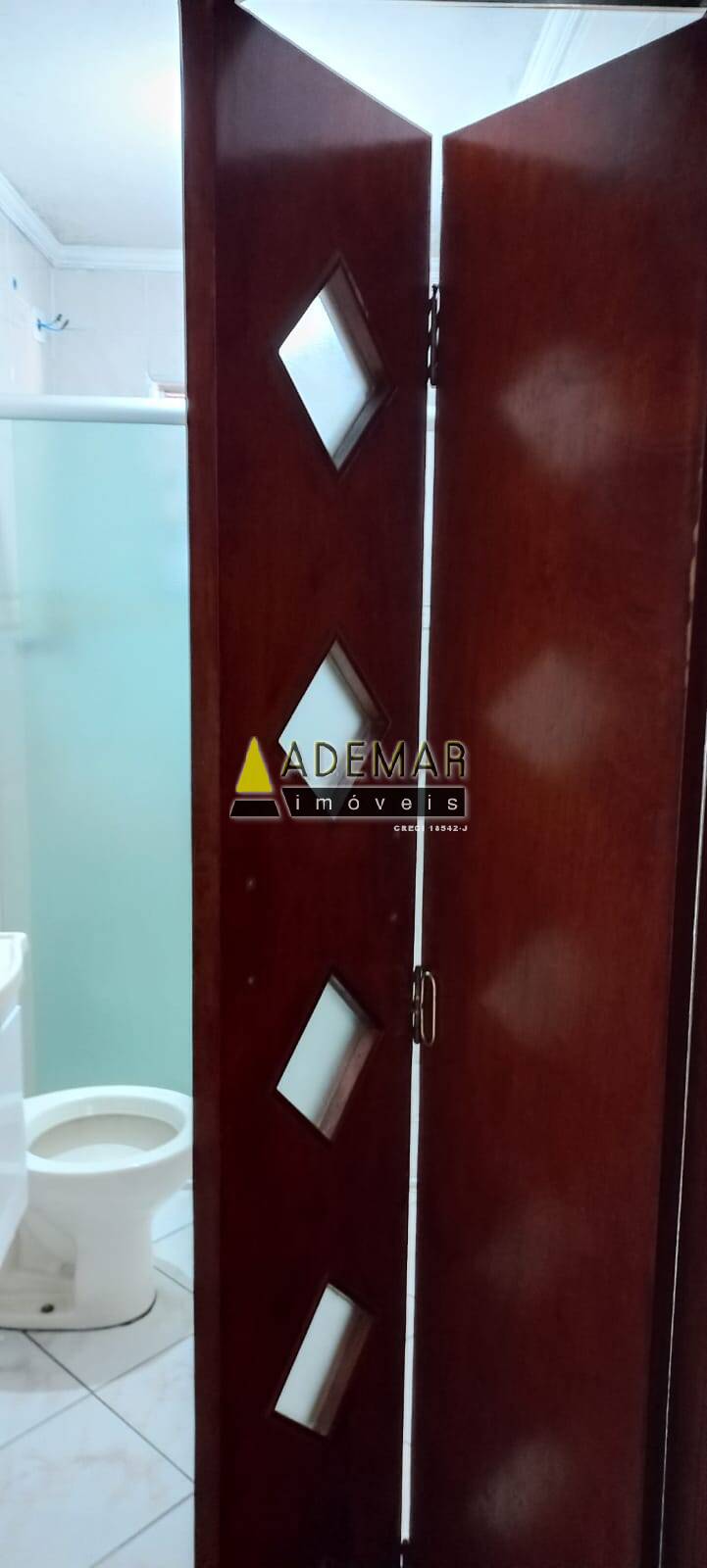 Casa à venda com 3 quartos, 180m² - Foto 22