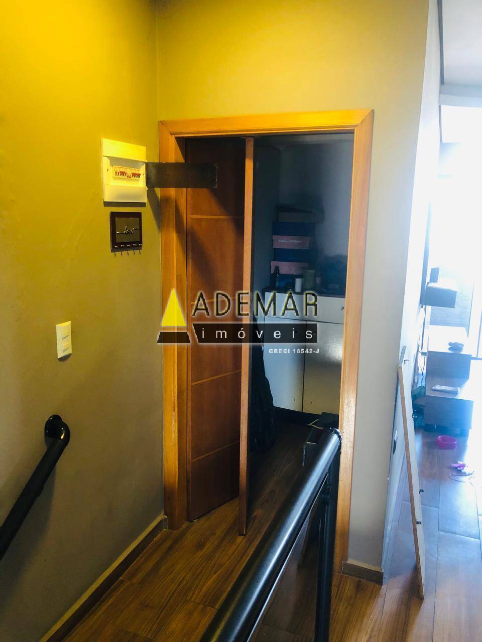 Casa à venda com 4 quartos, 250m² - Foto 8
