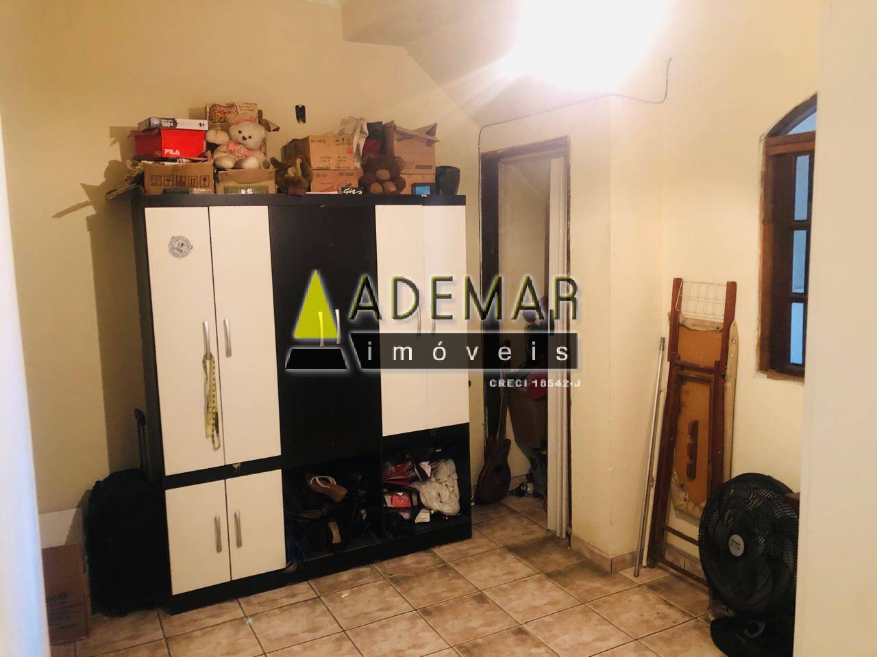 Casa à venda com 4 quartos, 250m² - Foto 13
