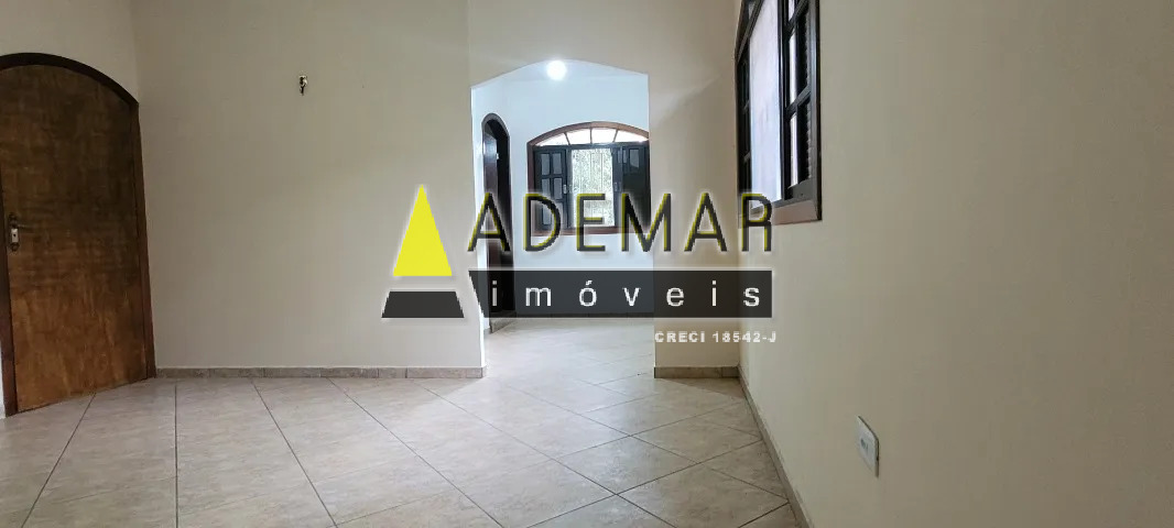 Casa à venda com 5 quartos, 254m² - Foto 16
