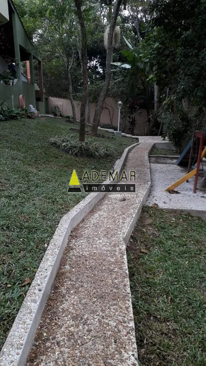 Casa à venda com 5 quartos, 254m² - Foto 17