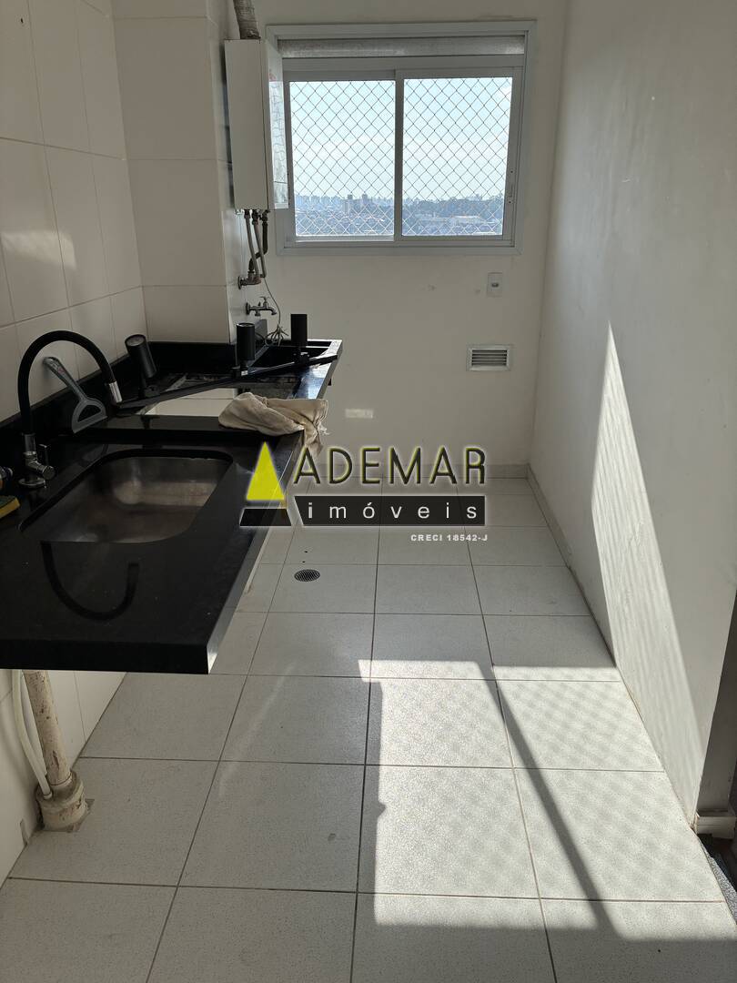 Apartamento para alugar com 2 quartos, 44m² - Foto 8