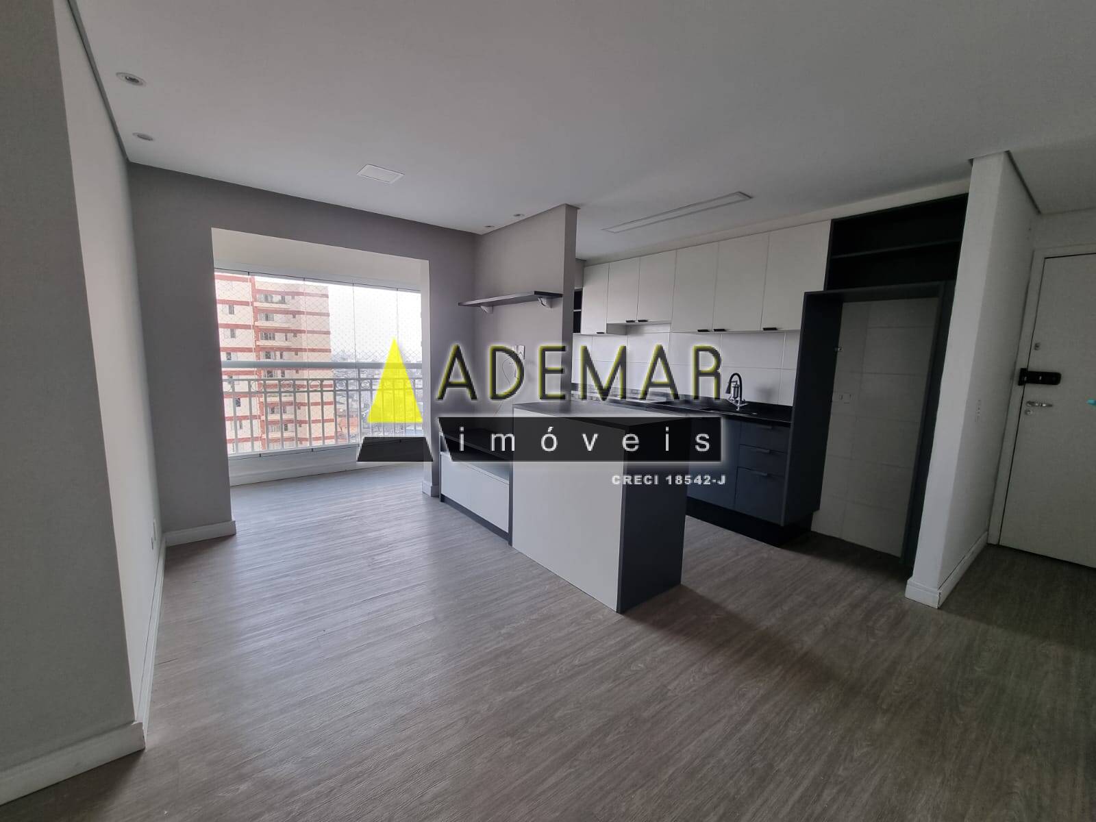 Apartamento à venda e aluguel com 2 quartos, 56m² - Foto 18