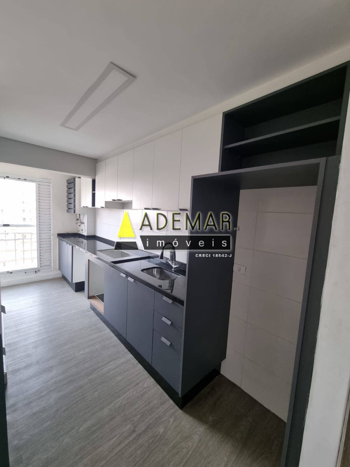 Apartamento à venda e aluguel com 2 quartos, 56m² - Foto 21