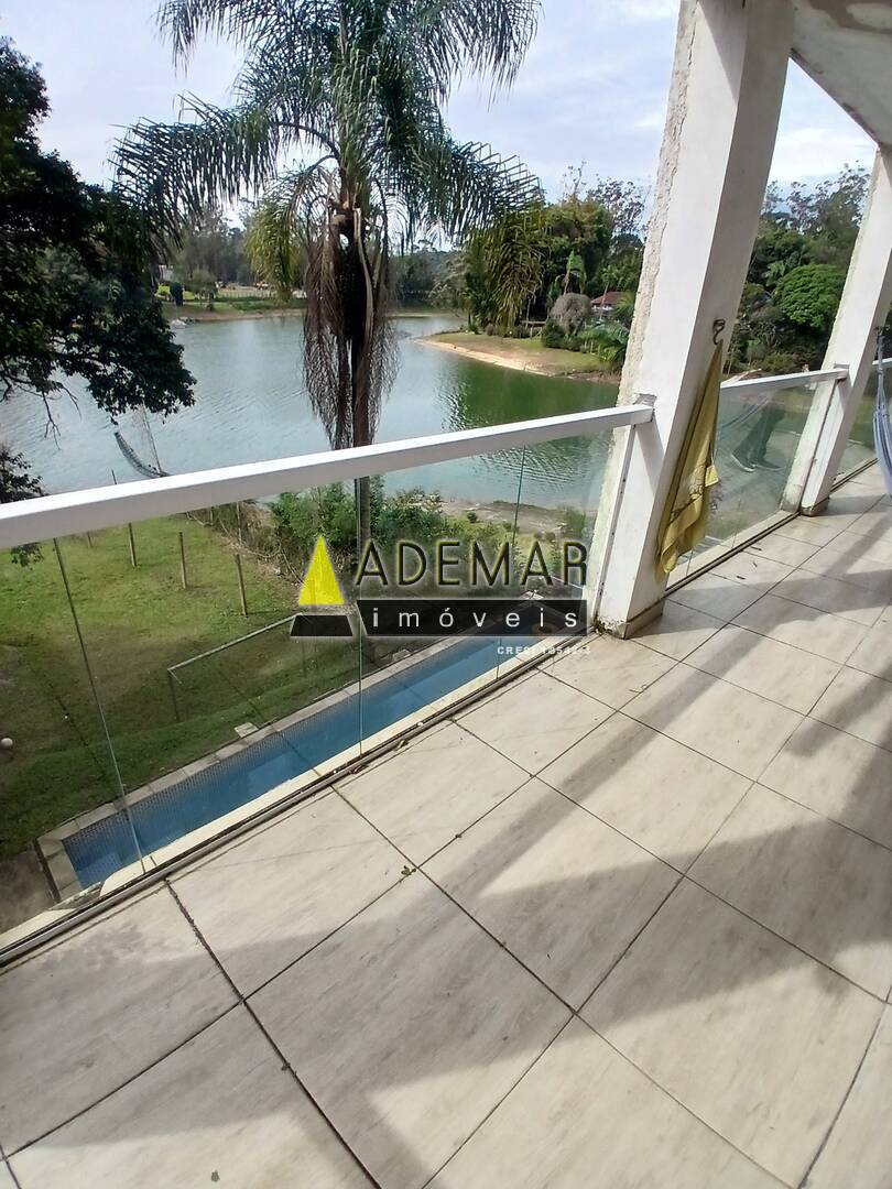 Casa à venda com 8 quartos, 1650m² - Foto 20