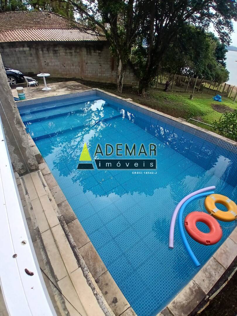 Casa à venda com 8 quartos, 1650m² - Foto 35