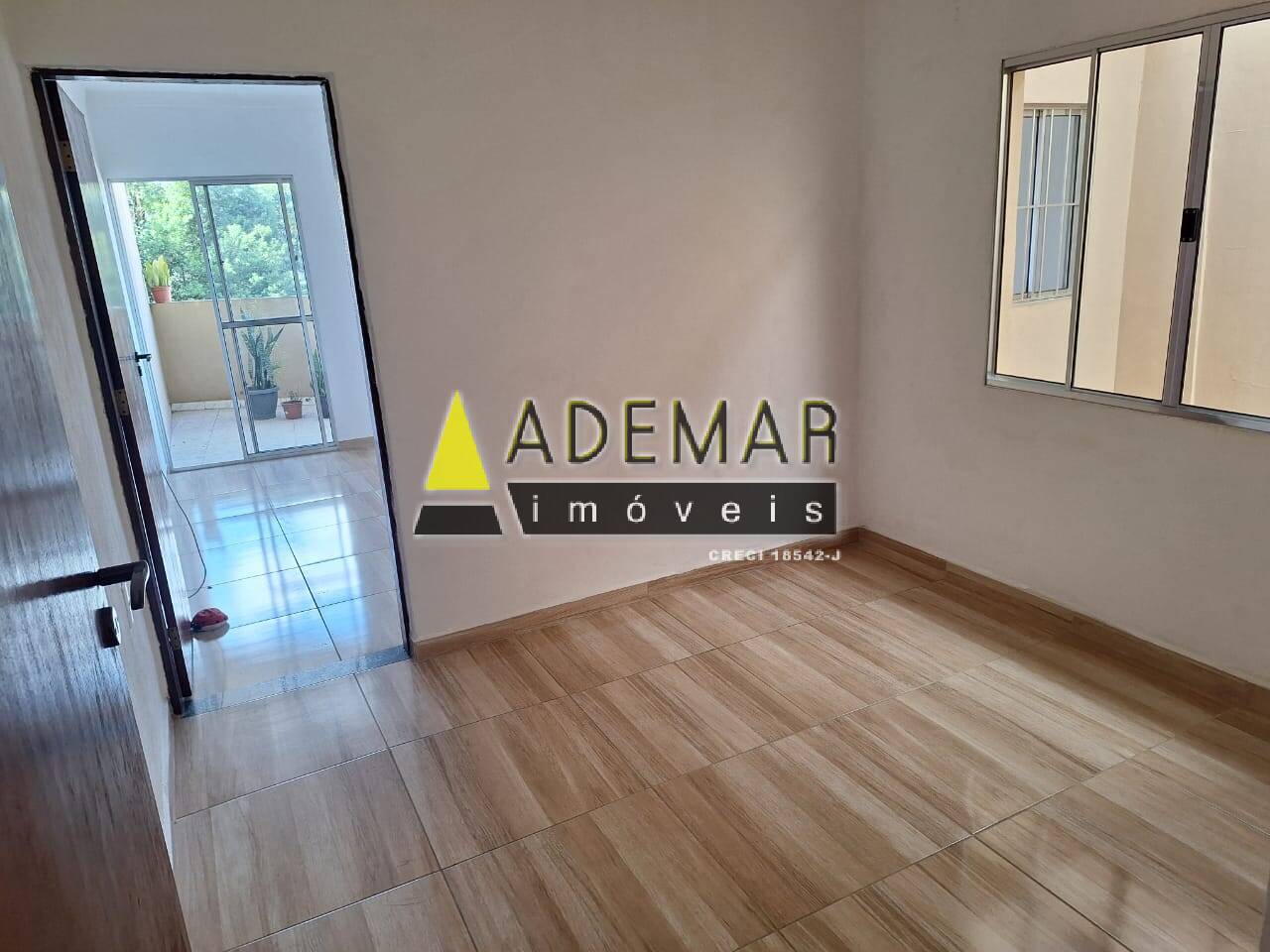 Casa para alugar com 2 quartos, 68m² - Foto 4