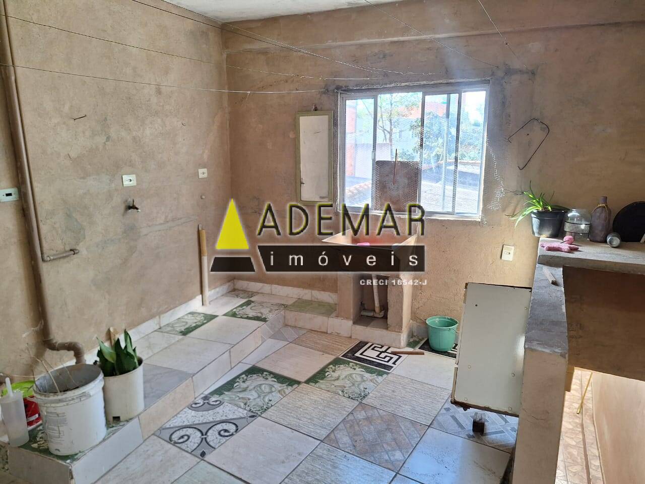 Casa para alugar com 2 quartos, 68m² - Foto 12
