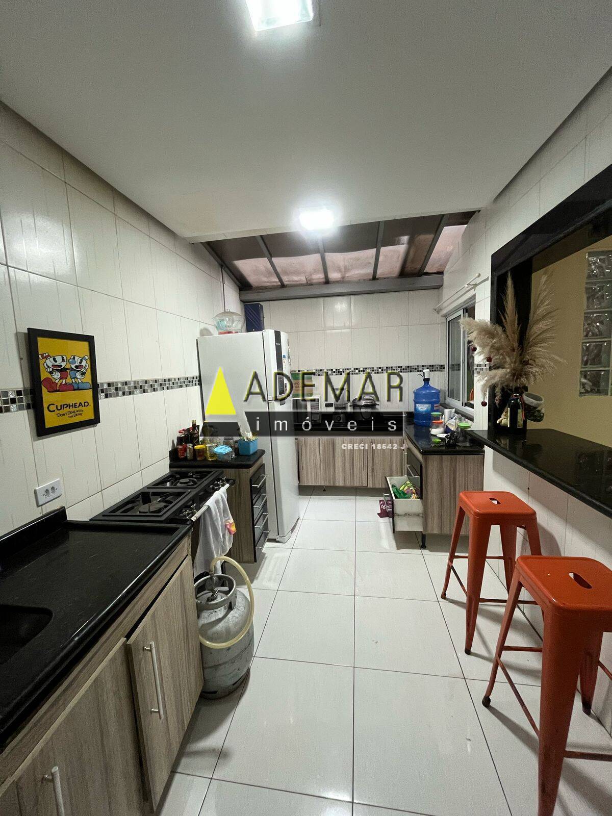 Casa à venda com 5 quartos, 260m² - Foto 6