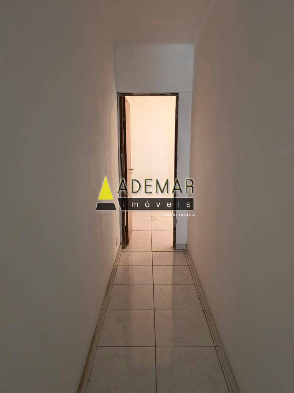 Casa à venda com 5 quartos, 260m² - Foto 13