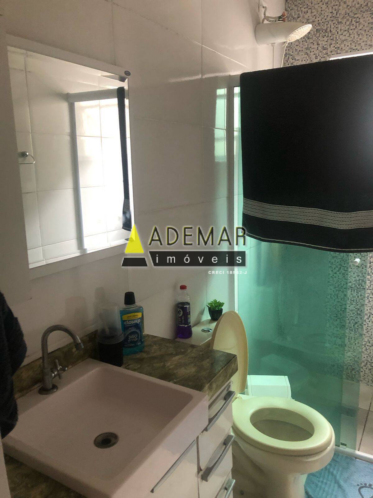 Casa à venda com 3 quartos, 225m² - Foto 7