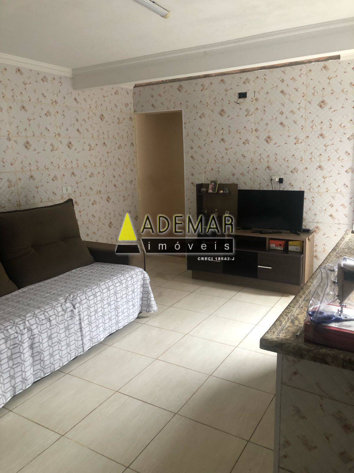 Casa à venda com 3 quartos, 225m² - Foto 11
