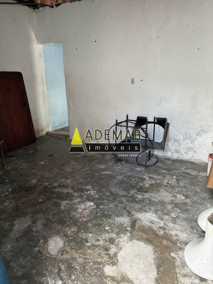 Casa, 3 quartos, 250 m² - Foto 2