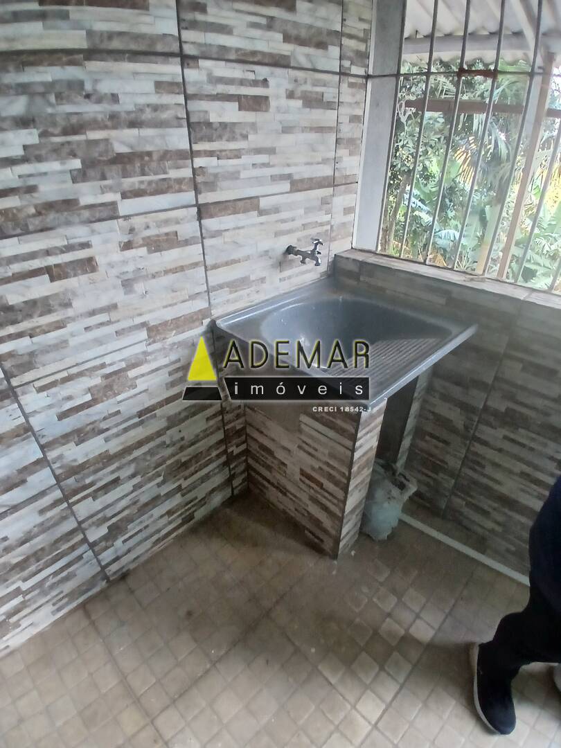 Casa para alugar com 1 quarto, 40m² - Foto 7