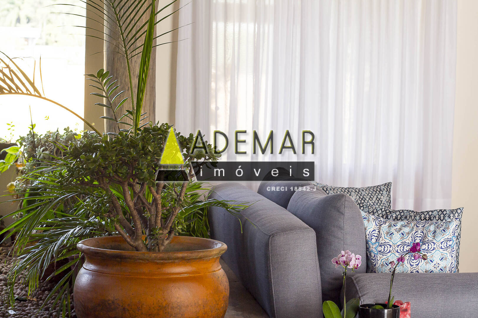 Casa à venda com 7 quartos, 2260m² - Foto 22
