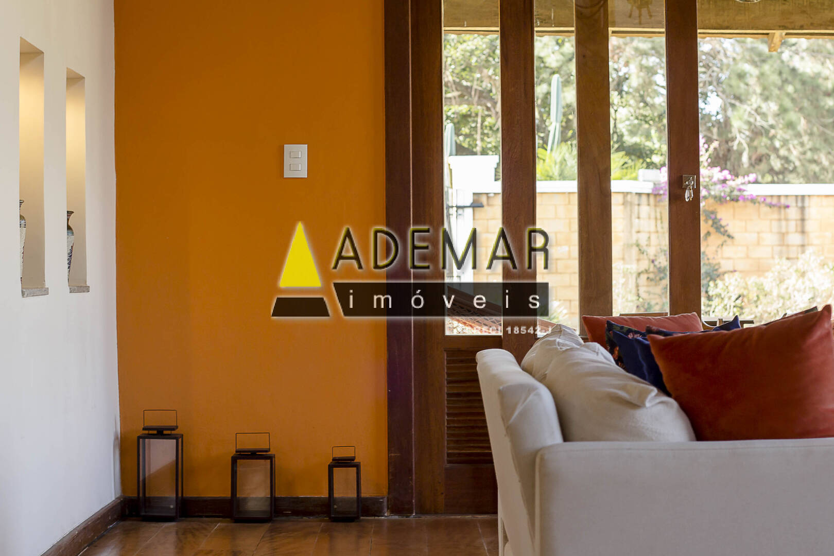 Casa à venda com 7 quartos, 2260m² - Foto 24