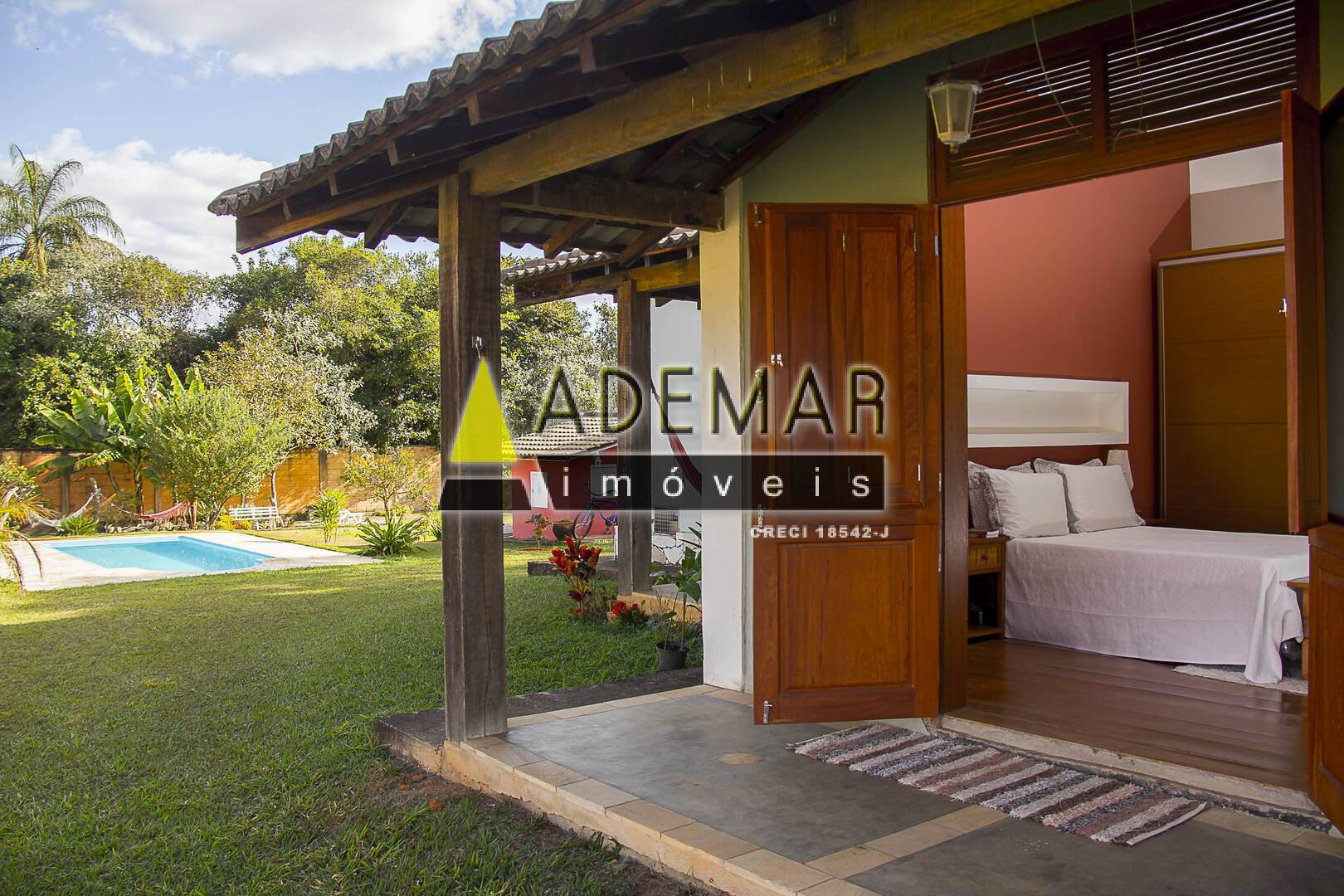 Casa à venda com 7 quartos, 2260m² - Foto 29
