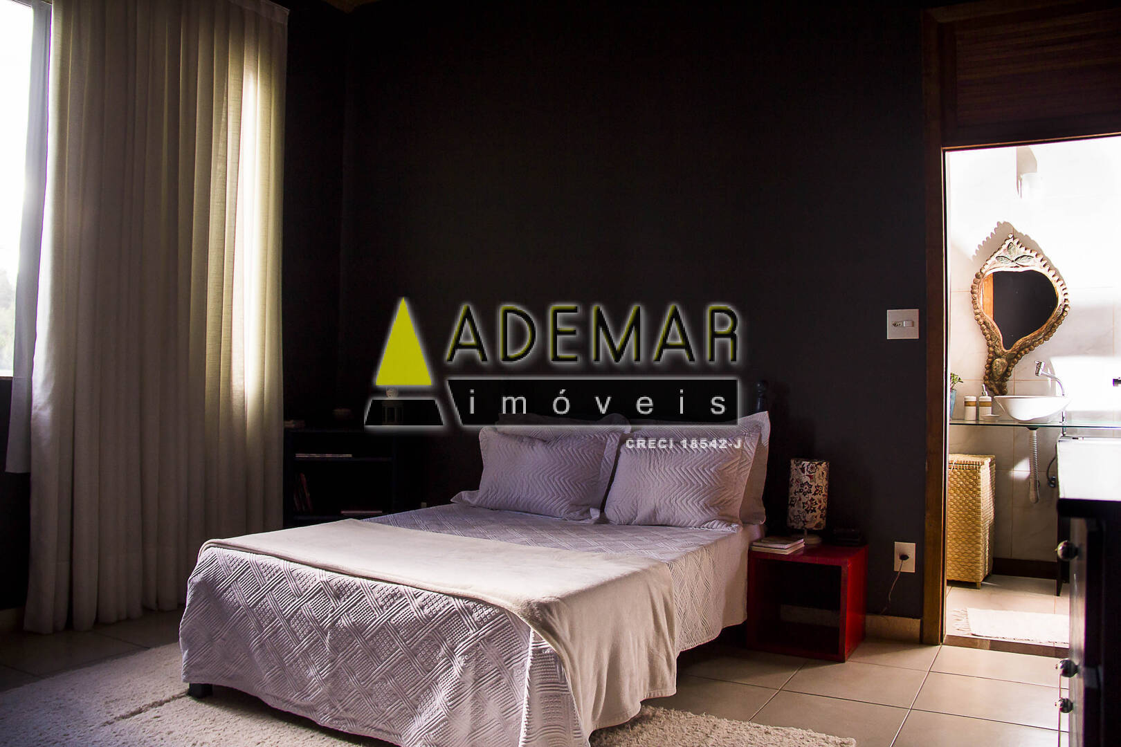 Casa à venda com 7 quartos, 2260m² - Foto 50