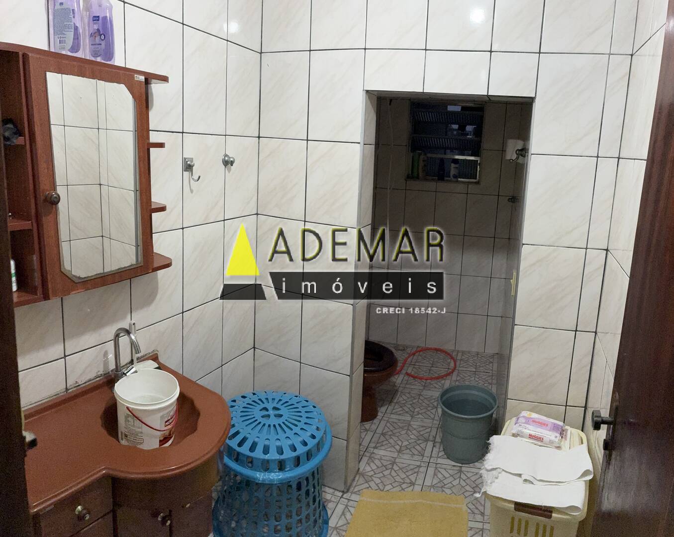 Casa à venda com 4 quartos, 150m² - Foto 9