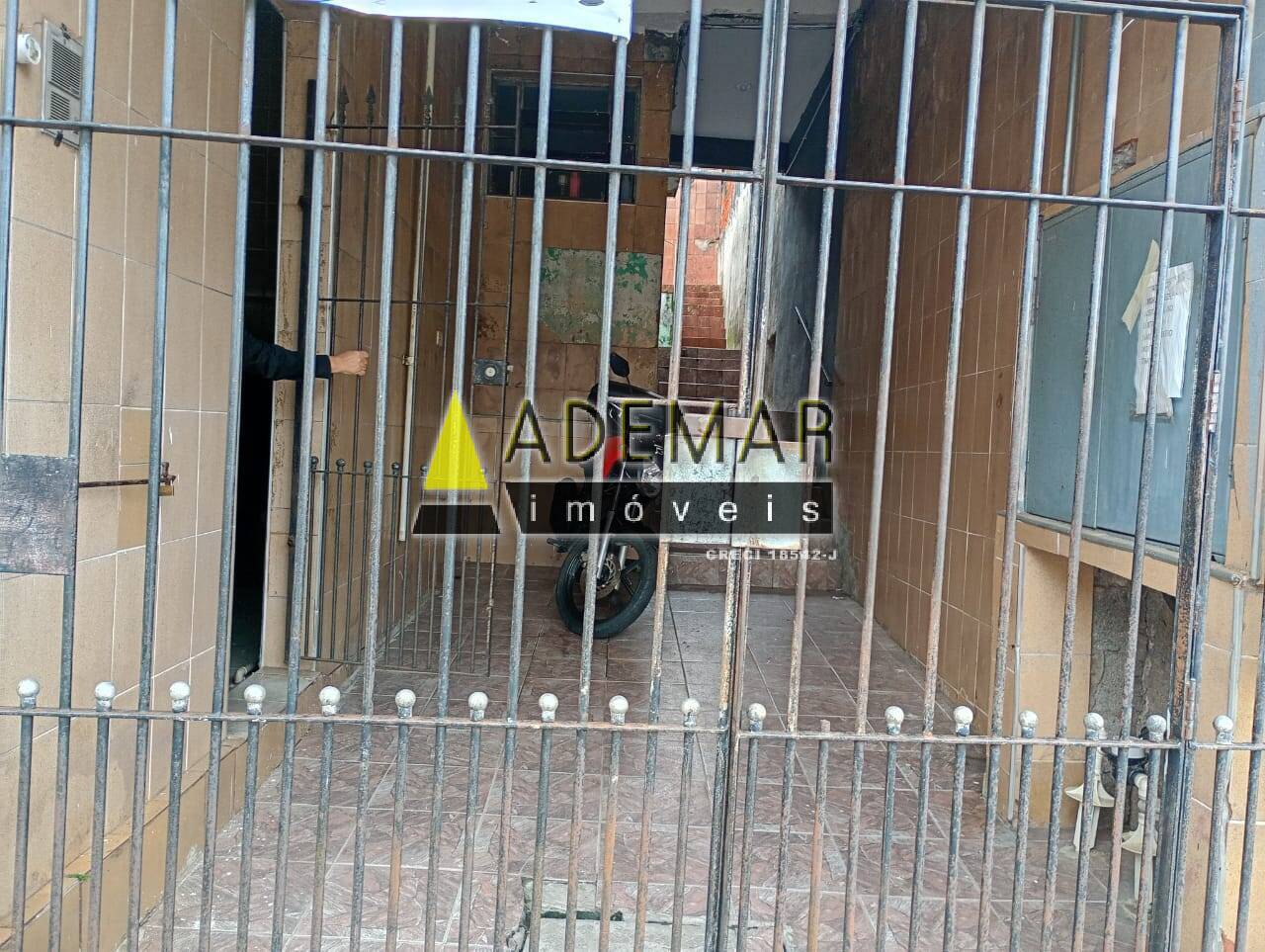 Casa, 6 quartos, 300 m² - Foto 2