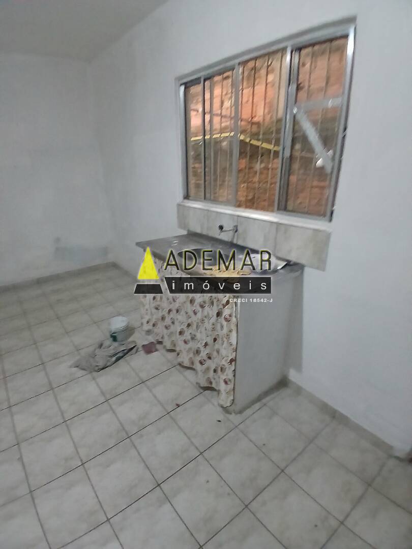 Casa, 5 quartos, 180 m² - Foto 3