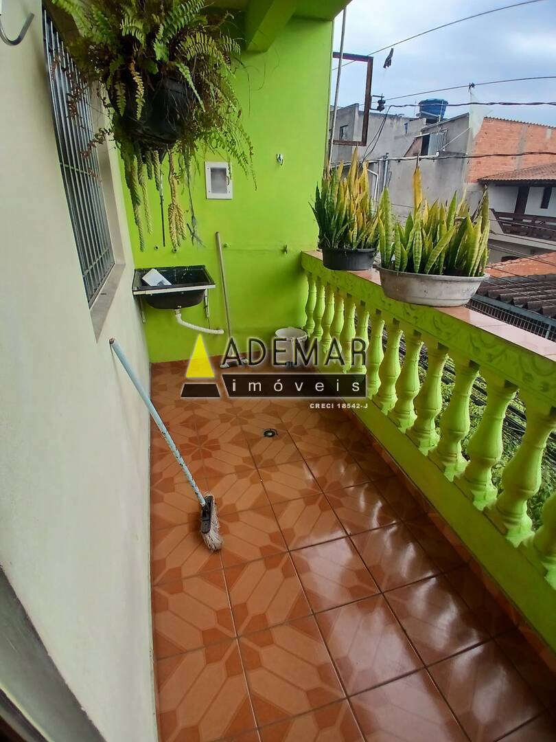 Casa, 5 quartos, 180 m² - Foto 1