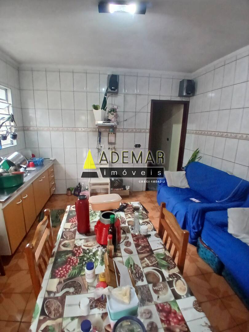Casa, 5 quartos, 180 m² - Foto 2