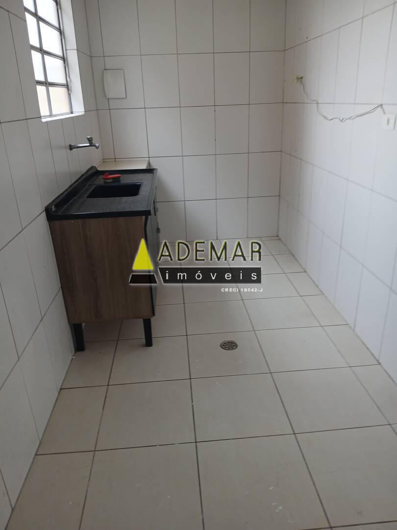 Casa, 2 quartos, 90 m² - Foto 1